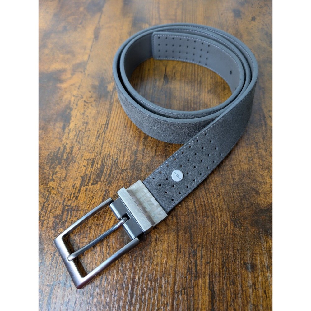 Boconi Gray Suede Genuine Leather 1  1/4" Belt Size 45" Reversible To Gray